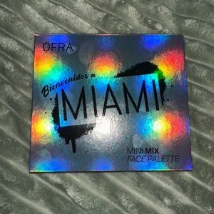 OFRA Bienvenidos a Miami palette